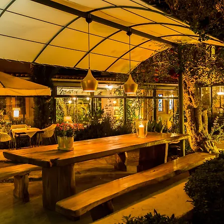 Cunda Battalos Kuecuek Hotel