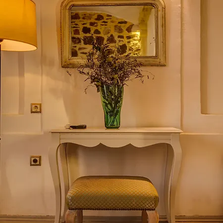 Cunda Battalos Kuecuek Hotel
